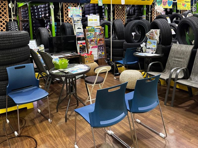 タイヤショップ早野　江南店のアルバイト・バイト求人情報-05