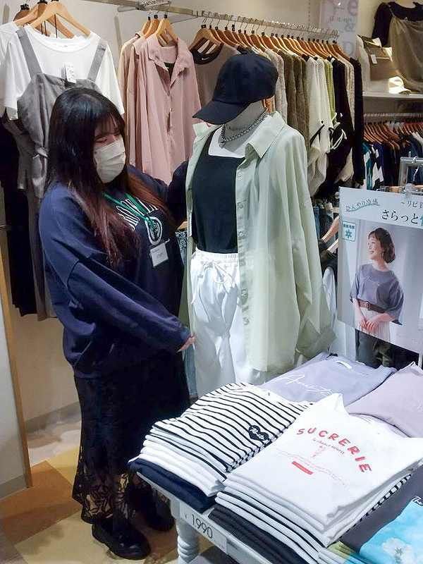 RecHerie リシェリエ イオンモール かほく 店のアルバイト・バイト求人情報-02