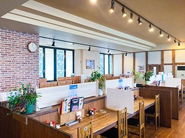 ランチハウスのアルバイト・バイト求人情報-02