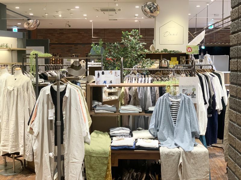 LEAF 暮らしの雑貨店 神戸国際会館店のアルバイト・バイト求人情報-05