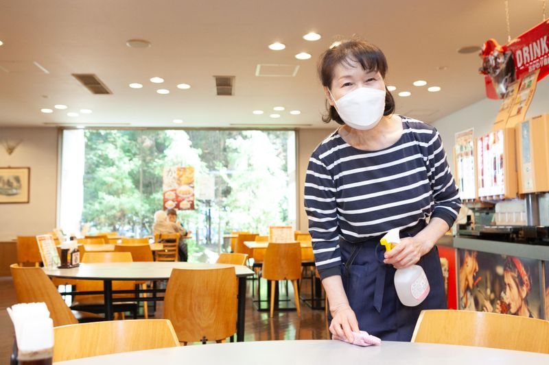 グリル浜町亭 総合スポーツセンター店のアルバイト・バイト求人情報-03