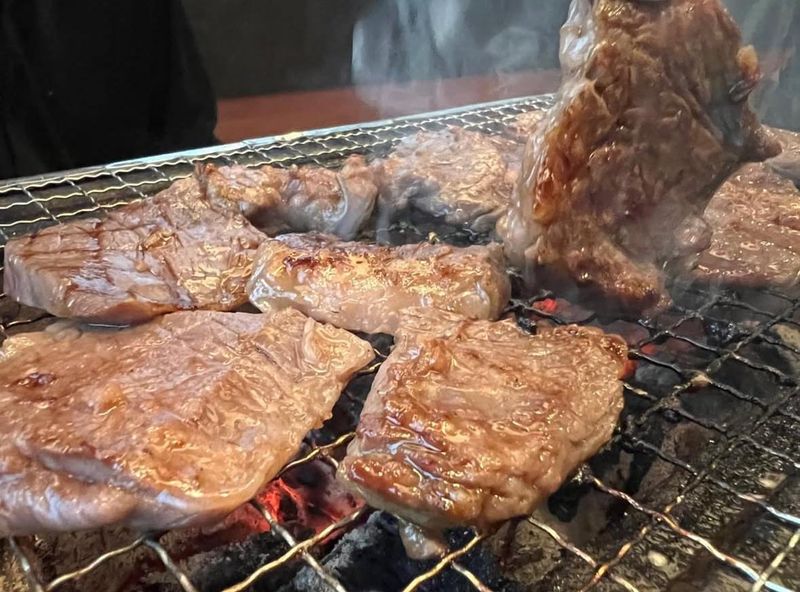 炭火焼肉勘太のアルバイト・バイト求人情報-03