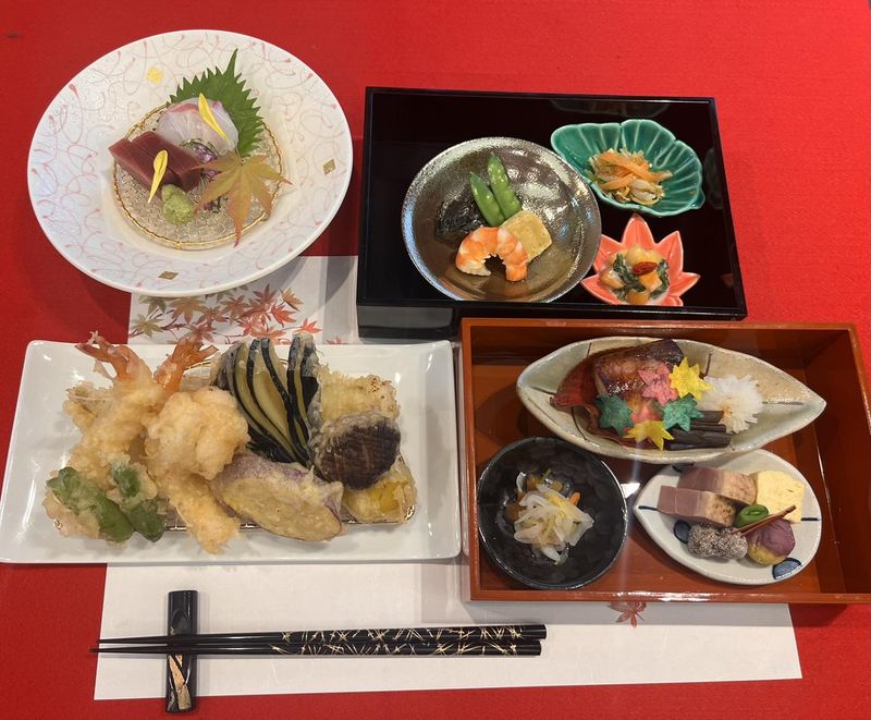 福井フェニックスホテル　和食・茶房 養浩館のアルバイト・バイト求人情報-03