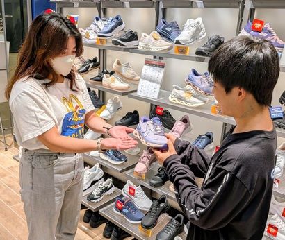 skechers(スケッチャーズ)　ダイバーシティ東京プラザ店のアルバイト・バイト求人情報-03