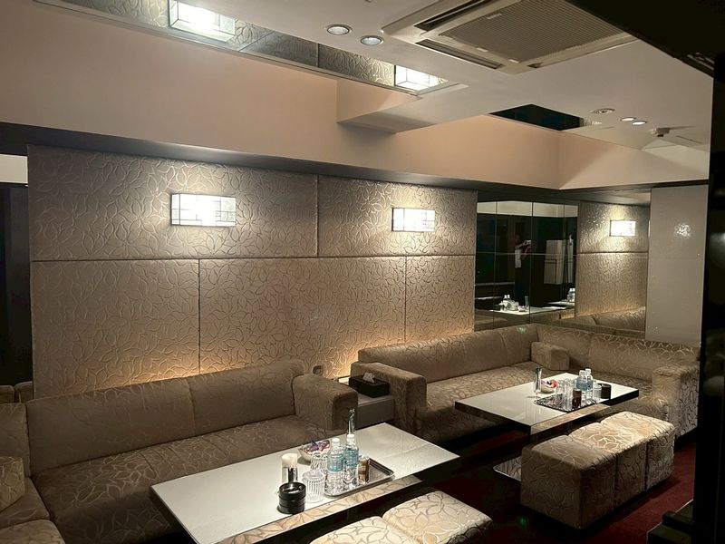 CLUB WINのアルバイト・バイト求人情報-03