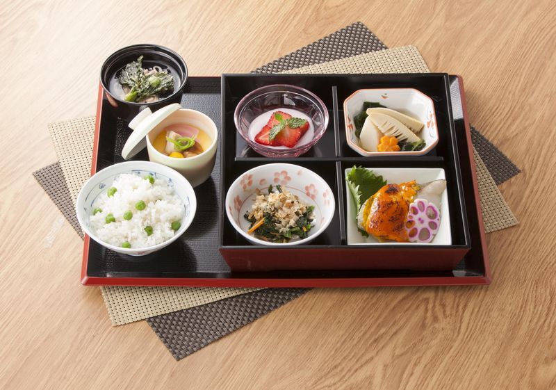 藏ウェルフェアサービス株式会社(平安の森内厨房)のアルバイト・バイト求人情報-03