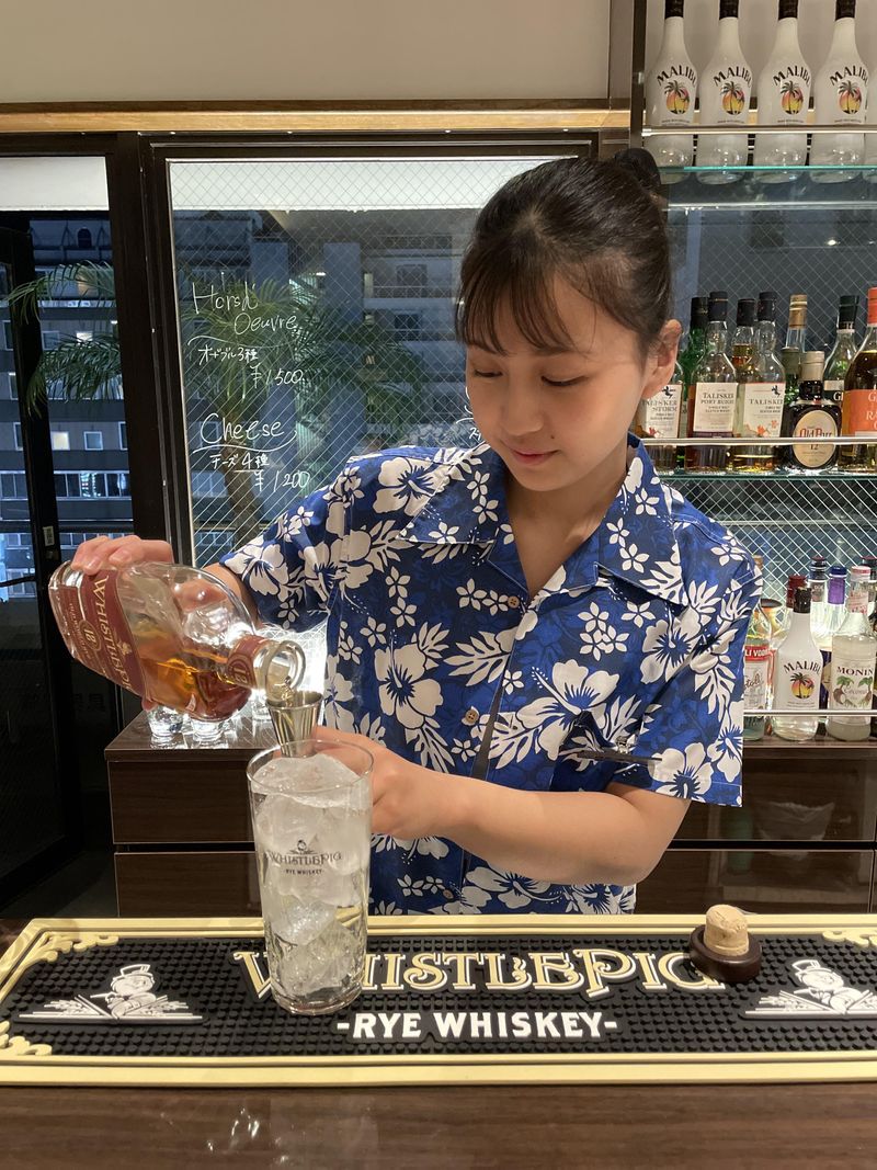 ResortBar Julianのアルバイト・バイト求人情報-01