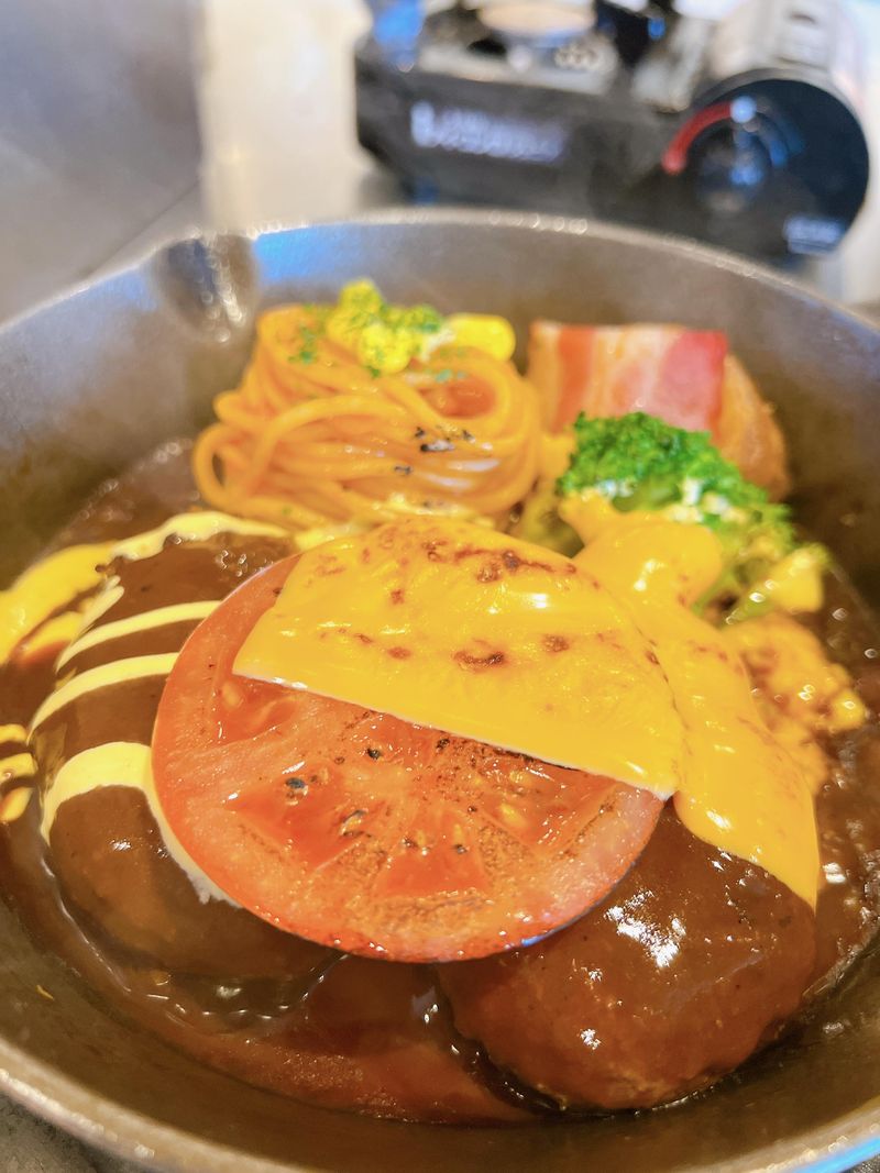 僕とハンバーグのアルバイト・バイト求人情報-02