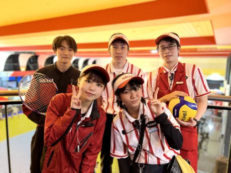 アミューズメントスタッフ