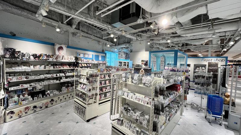 Rejet shop　池袋本店(Rejet株式会社)のアルバイト・バイト求人情報-02