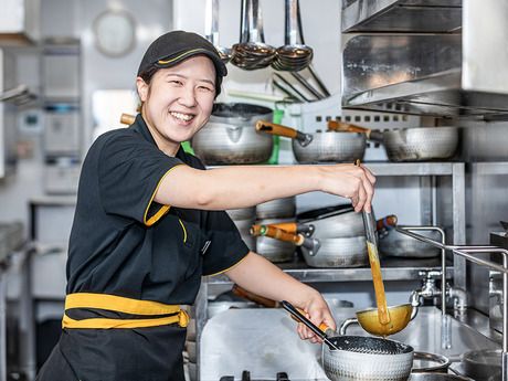 カレーハウスCoCo壱番屋　緑区鴻仏目店の求人情報