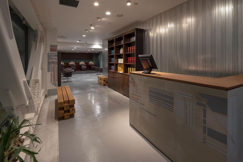 PARK UMEDAのアルバイト・バイト求人情報-04