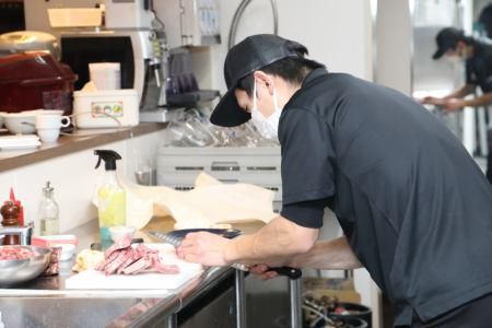 焼肉水谷のアルバイト・バイト求人情報-03