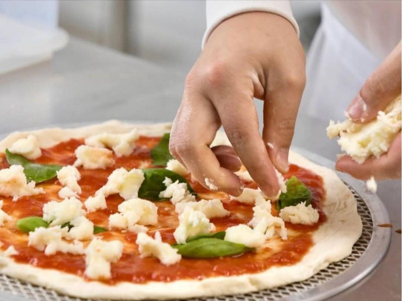 PIZZA STRADAのアルバイト・バイト求人情報-05