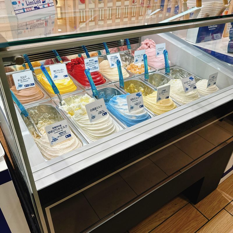 GELATO LicoLico 新千歳空港店のアルバイト・バイト求人情報-03