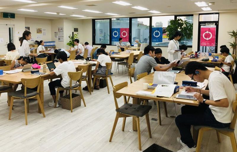 薬院大通校・西新校のアルバイト・バイト求人情報-02