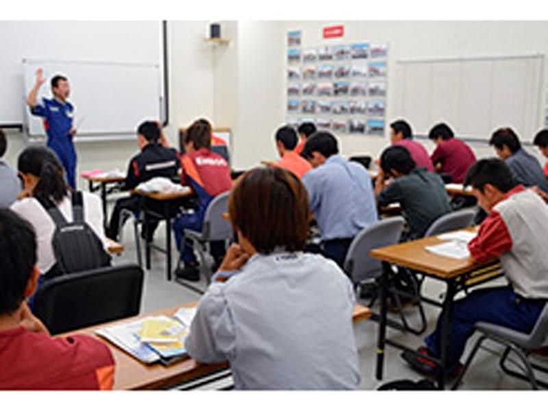 KeePer技研株式会社　四日市店のアルバイト・バイト求人情報-05