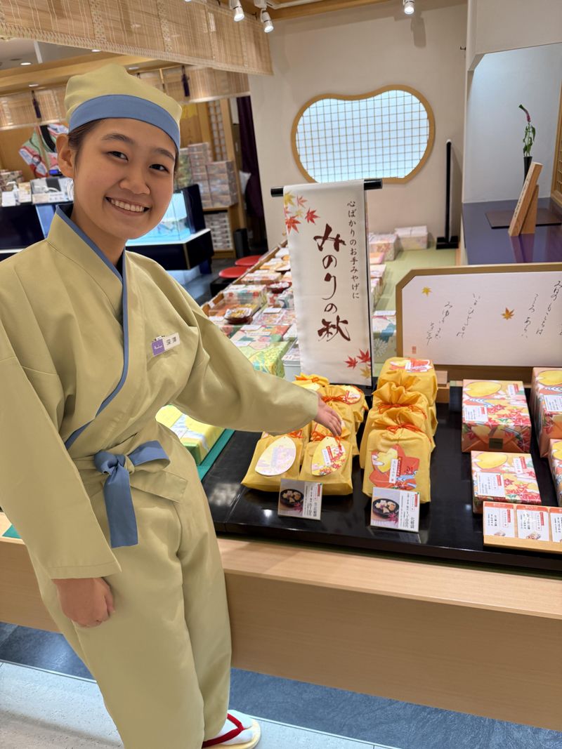株式会社博多小倉山荘　博多阪急店のアルバイト・バイト求人情報-02