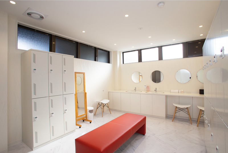 柳生園テニスクラブのアルバイト・バイト求人情報-03