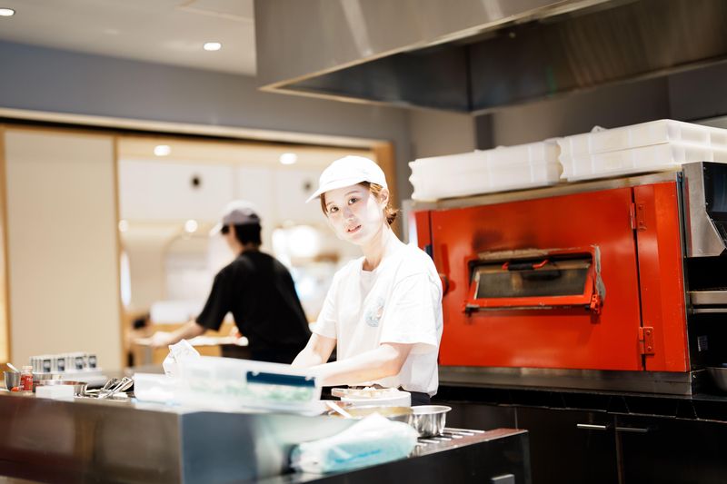 株式会社ヨンヒャクドの求人・転職情報