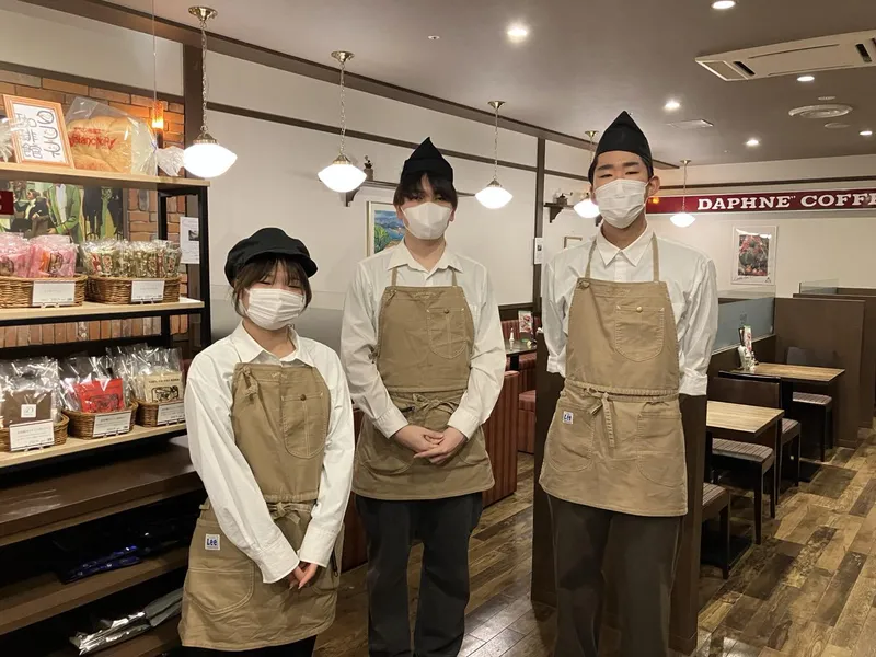 ダフネ珈琲館　エスカ店のアルバイト・バイト求人情報-02