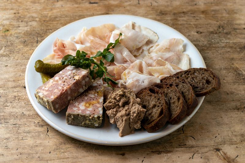 &Ovo(アンドオーヴォ)のアルバイト・バイト求人情報-04