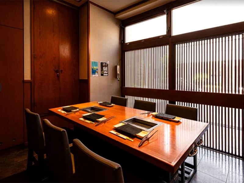 焼肉レストランぴゅあ　神田店のアルバイト・バイト求人情報-03