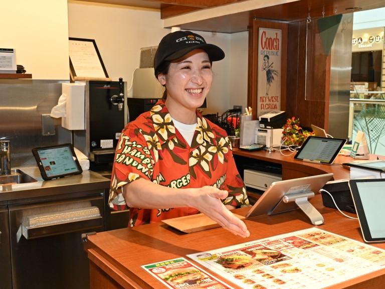 KUA`AINA(クア・アイナ)　なんばパークス店