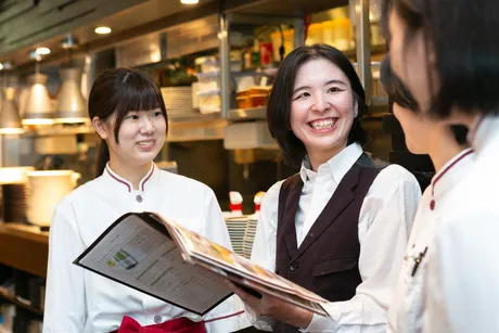キッチン大宮　マークイズみなとみらい店のアルバイト・バイト求人情報-01