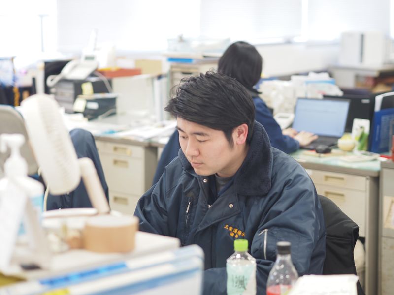三栄運輸株式会社の求人・転職情報