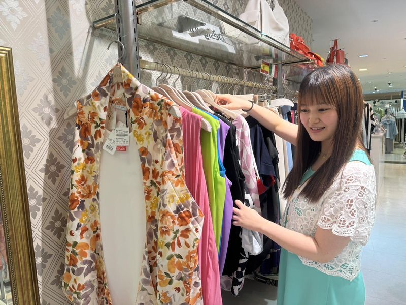 婦人服のアパレル販売のお仕事