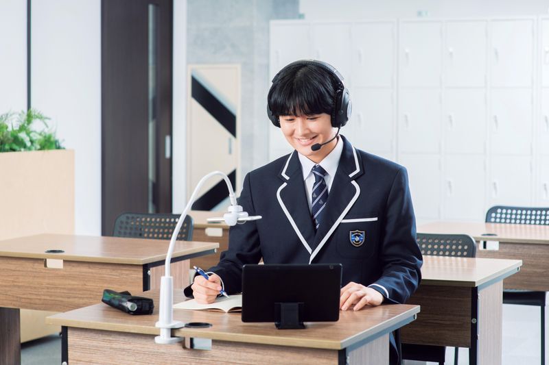 梅田キャンパスのアルバイト・バイト求人情報-03