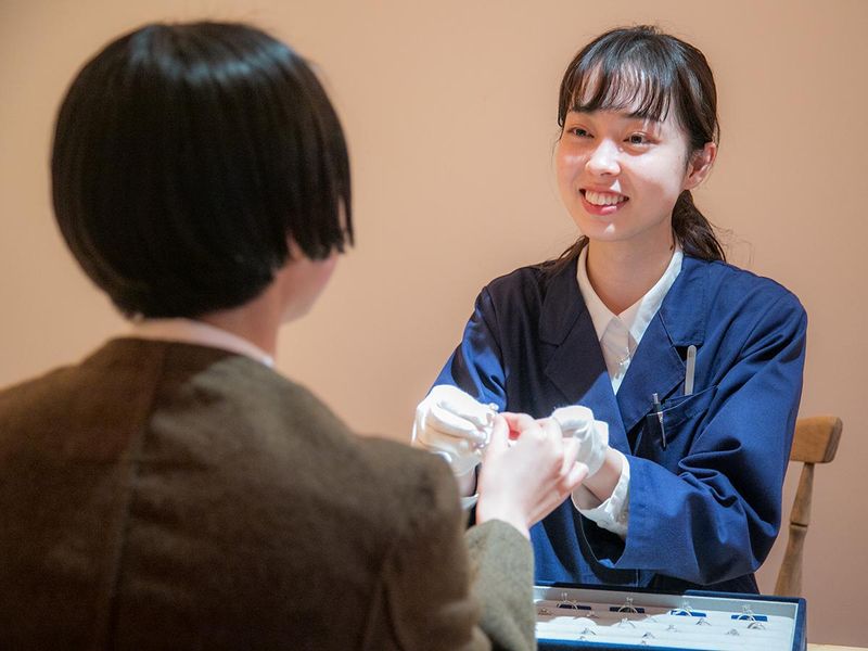 オーダーメイド結婚指輪工房 ith　柏店(アーツアンドクラフツ株式会社)のアルバイト・バイト求人情報-02