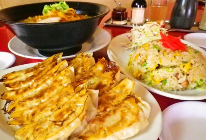 赤玉ラーメン　枚方本店のアルバイト・バイト求人情報