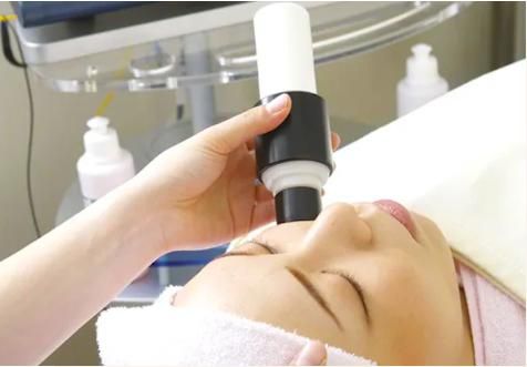 フェミークリニック新宿院のアルバイト・バイト求人情報-03