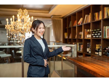 株式会社HUGEの求人・転職情報