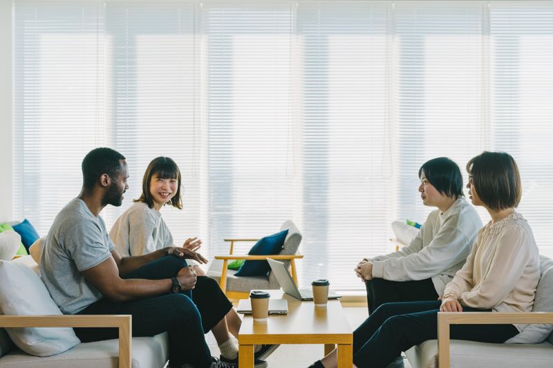 ＬＩＮＥヤフーコミュニケーションズ株式会社の求人・転職情報