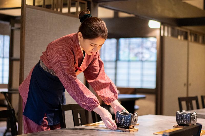 有福温泉 旅館ぬしやのアルバイト・バイト求人情報-02