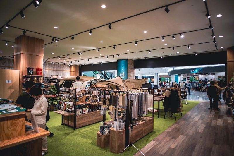 GRAND lodge OUTLET(日の出)(キャンパルジャパン株式会社)のアルバイト・バイト求人情報-02