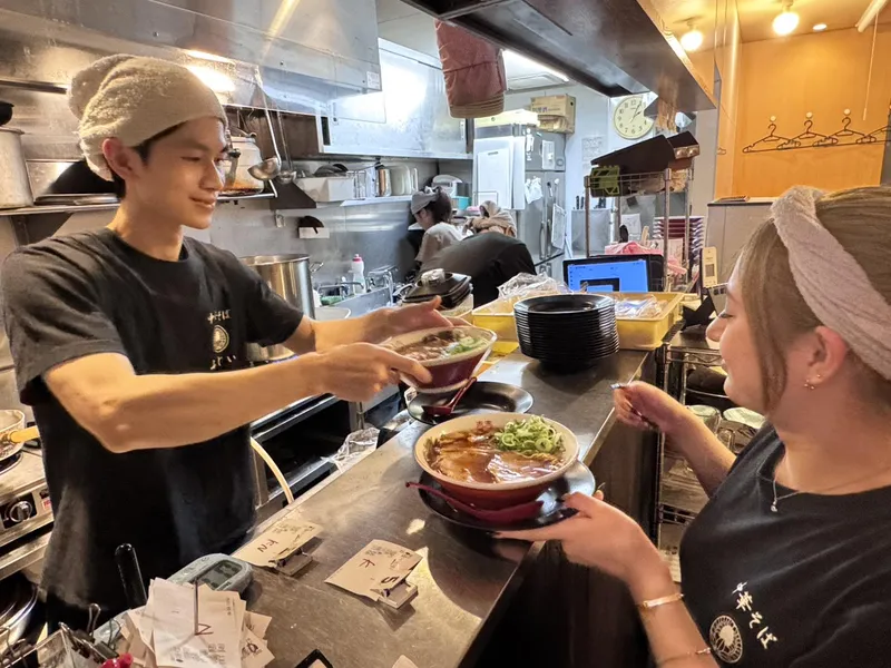 中華そばふじい 新橋店のアルバイト・バイト求人情報