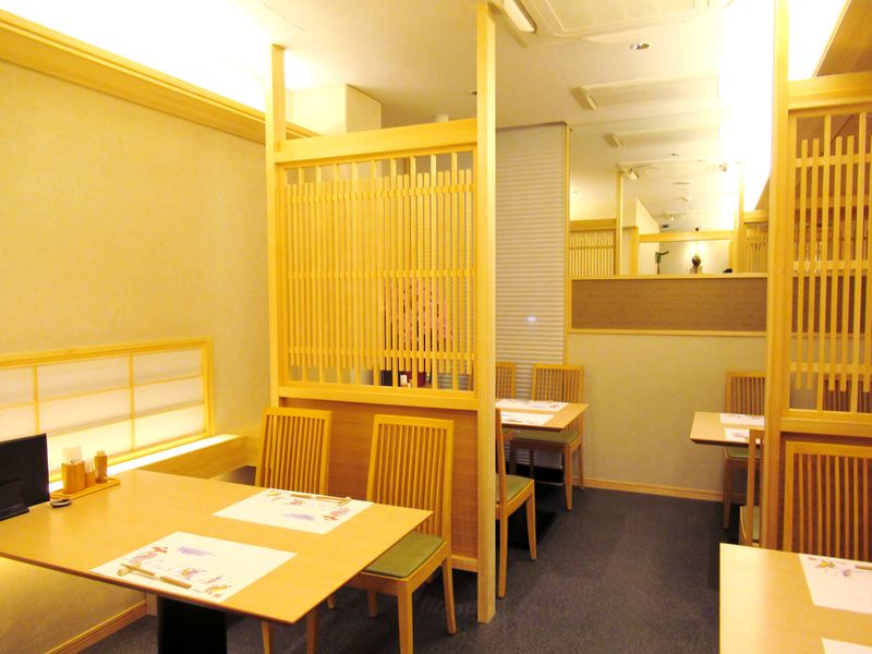 割烹 びわ亭(株式会社サンコーポレーション)のアルバイト・バイト求人情報-03