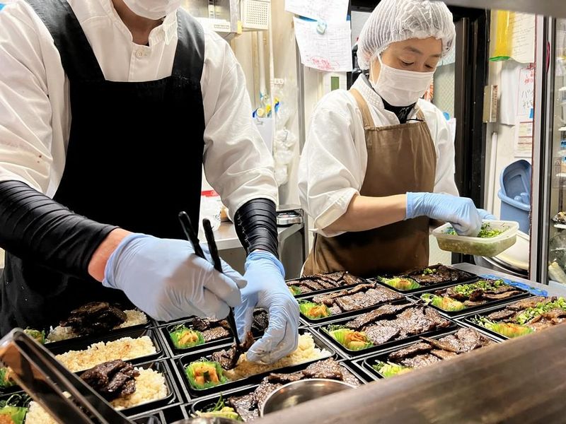 焼肉問屋牛蔵のアルバイト・バイト求人情報-02