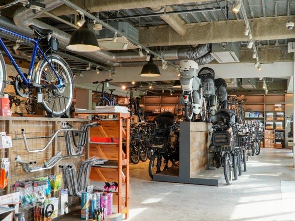 自転車販売スタッフ