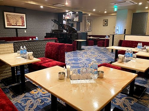 TREVINO LOUNGE~トレビノラウンジ~のアルバイト・バイト求人情報-02