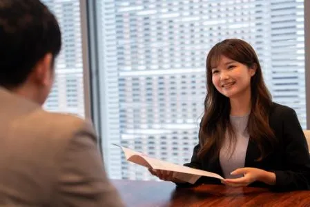株式会社リヴホールディングスのアルバイト・バイト求人情報-05