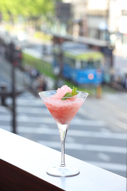 喫茶&BAR　タビビトノサロンのアルバイト・バイト求人情報-03