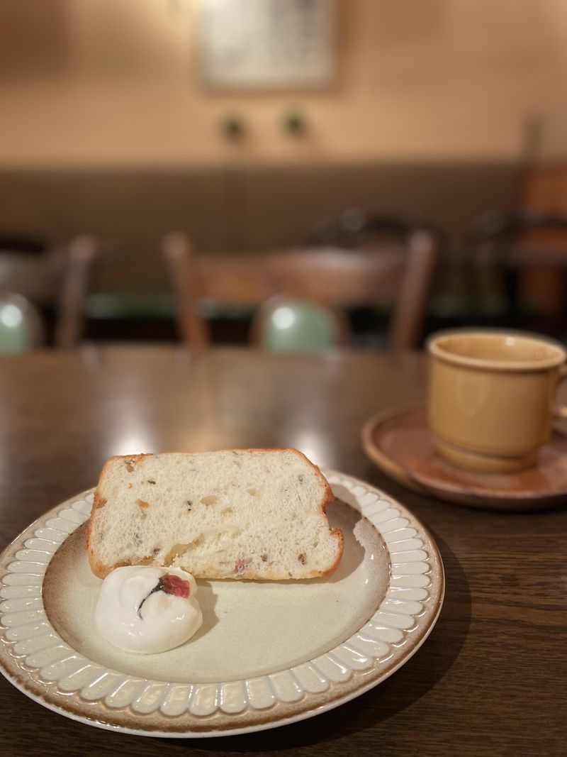 cafe Oliveのアルバイト・バイト求人情報-02