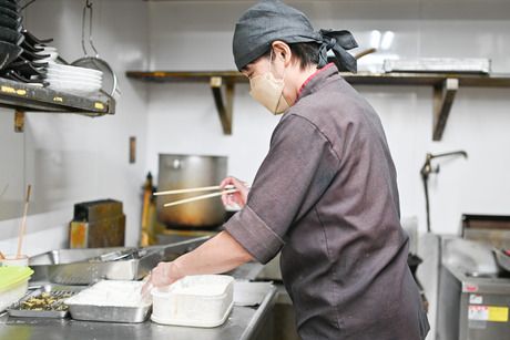 ご飯ととろろ とろ麦　モザイクモール港北店のアルバイト・バイト求人情報-04