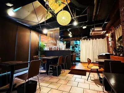 Dining terrace IN THE MOONのアルバイト・バイト求人情報