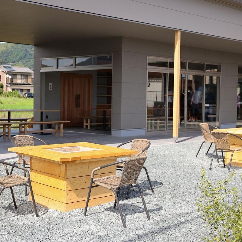 crea cafe & restaurantのアルバイト・バイト求人情報-03